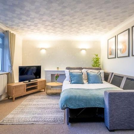 Beautiful Sea View 2 Bedroom Sleeps 6-Free Parking بورنماوث المظهر الخارجي الصورة