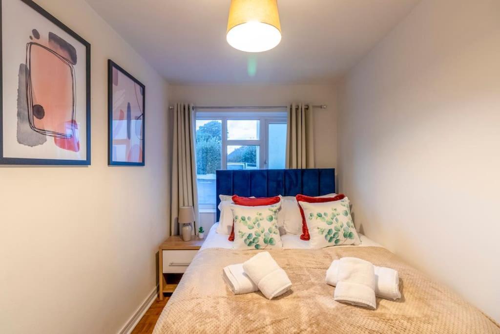 Beautiful Sea View 2 Bedroom Sleeps 6-Free Parking بورنماوث المظهر الخارجي الصورة